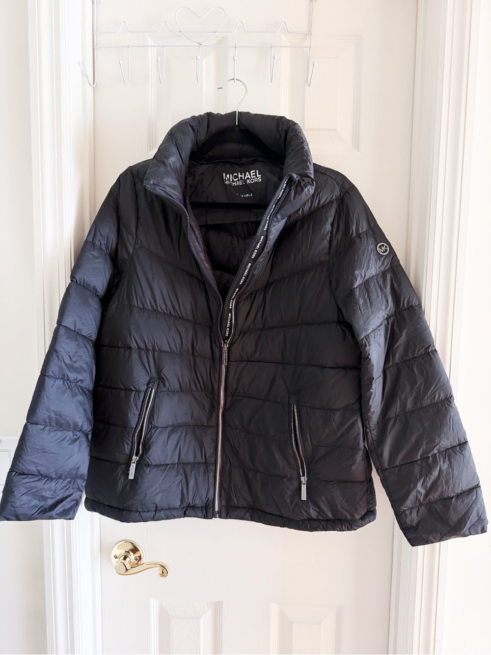 Michael Kors  Women's Hooded Shine Packable Down Puffer Coat lightweight